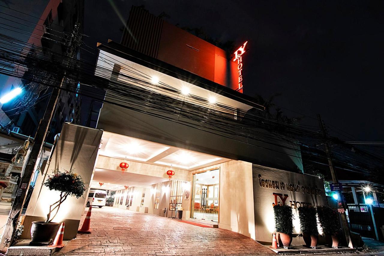 J&Y Hotel Latphrao 35 Bangkok Exteriér fotografie