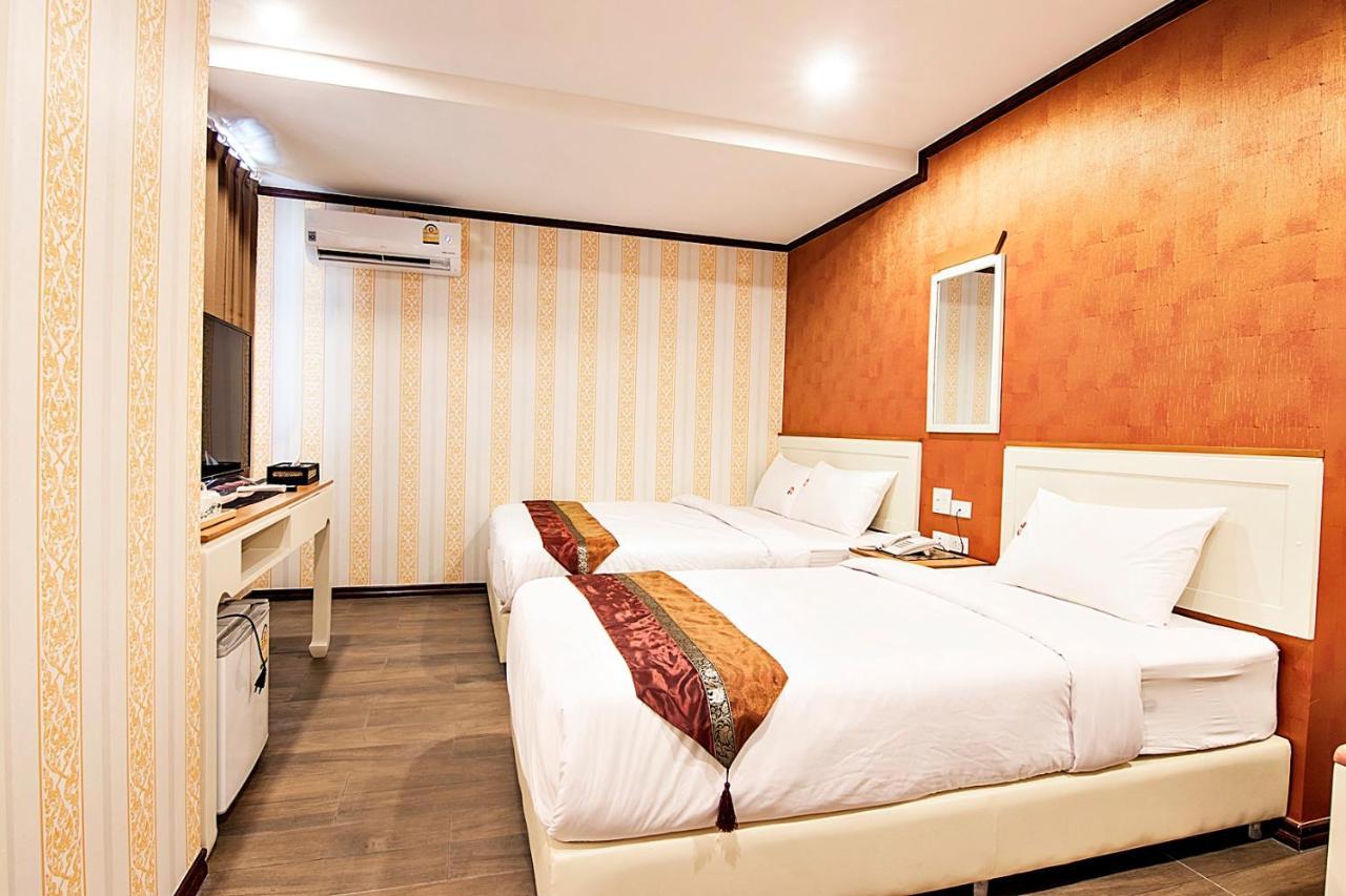 J&Y Hotel Latphrao 35 Bangkok Exteriér fotografie